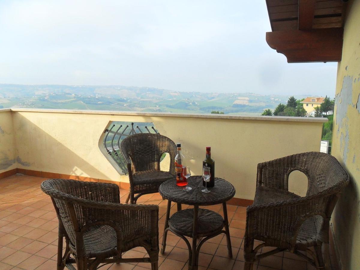 La Villa In Campagna Citta Sant'Angelo Luaran gambar