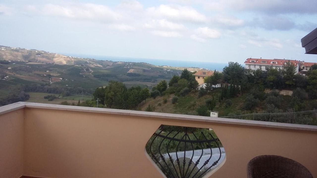La Villa In Campagna Citta Sant'Angelo Luaran gambar